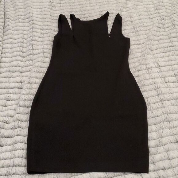 Guess midi black knit sweater dress size 8. - Picture 8 of 11